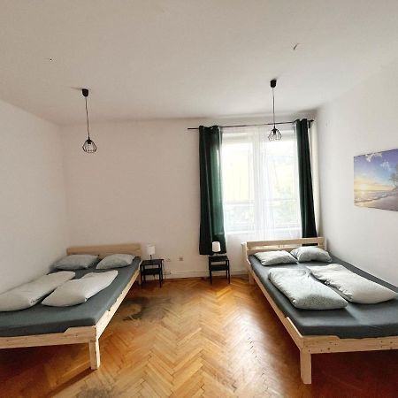 Nice View Rooms In Old Town 크라쿠프 외부 사진